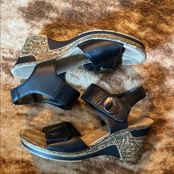 Rieker Black Leather Women's Sandals 39 - Picture 5 of 9